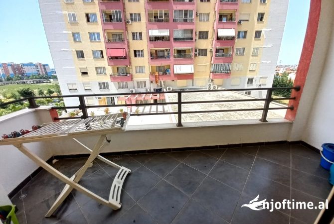 Shtepi me qera Apartament ne Tirane, 1+1, Mobilimi E mobiluar, Pagesa 370  Euro.