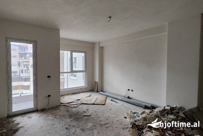 House for Sale 2+1 in Tirana - 143,100 Euro