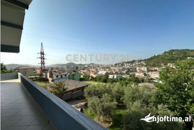 Shtepi ne shitje 3+1 ne Tirane - 350,000 Euro
