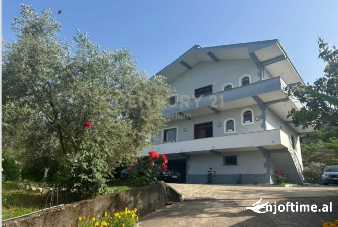 Shtepi ne shitje 3+1 ne Tirane - 350,000 Euro