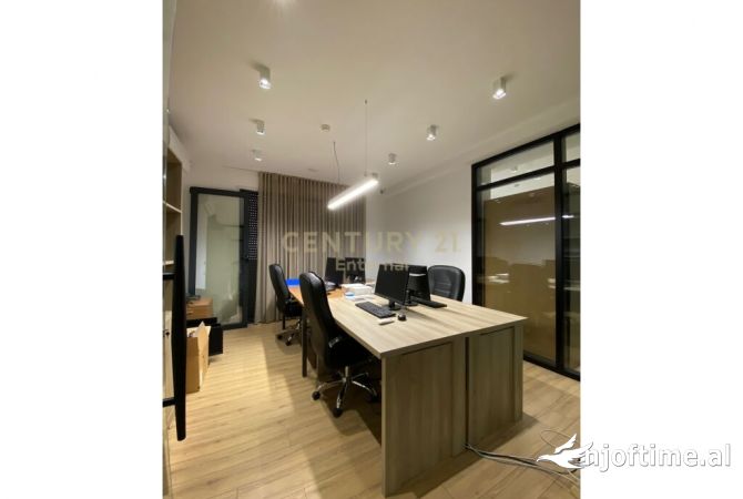 Ambient biznesi ne shitje 3+1 ne Tirane - 1,000,000 Euro