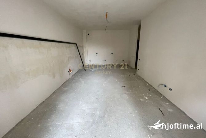Shtepi ne shitje 2+1 ne Tirane - 195,000 Euro