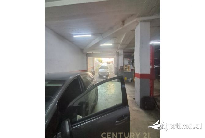 Ambient biznesi ne shitje 6+1 ne Tirane - 80,000 Euro