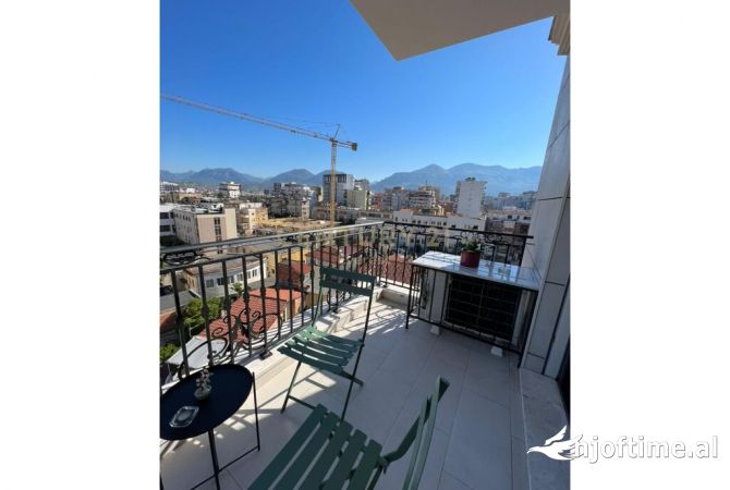 Shtepi me qera Apartament ne Tirane, 1+1, Mobilimi E mobiluar, Pagesa 1,100  Euro.