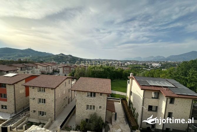 Shtepi ne shitje 7+1 ne Tirane - 1,140,000 Euro