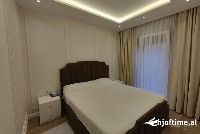 Shtepi ne shitje Apartament ne Tirane, 2+1, Mobilimi E mobiluar, Pagesa 330,000  Euro.