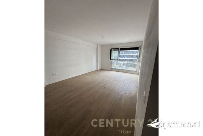Shtepi ne shitje Apartament ne Tirane, 2+1, Mobilimi Bosh, pa mobiluar, Pagesa 177,000  Euro.