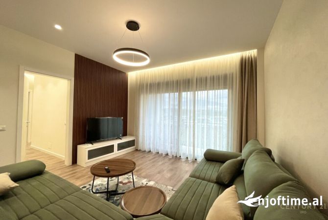 Shtepi me qera 3+1 ne Tirane - 1,300 Euro