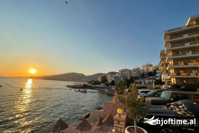 Shtepi ne shitje Apartament ne Sarande, 2+1, Mobilimi Bosh, pa mobiluar, Pagesa 250,000  Euro.