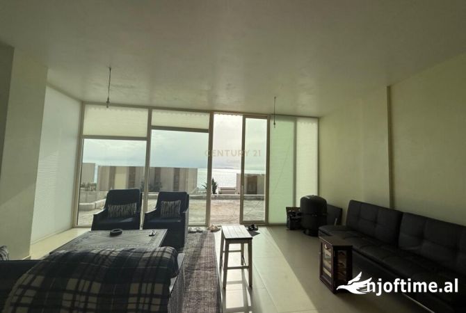 Luxury villas for sale in Himara 2+1, Furnished