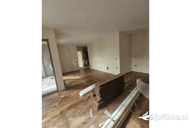 Shtepi ne shitje 2+1 ne Tirane - 235,980 Euro