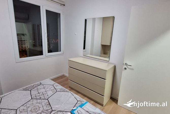 Shtepi me qera 2+1 ne Tirane - 650 Euro