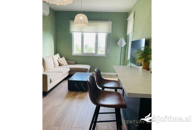 Shtepi ne shitje Apartament ne Durres, 2+1, Mobilimi E mobiluar, Pagesa 220,000  Euro.