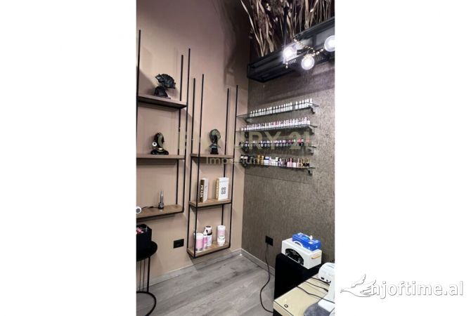 Ambient biznesi ne shitje 1+1 ne Tirane - 7,500 Euro