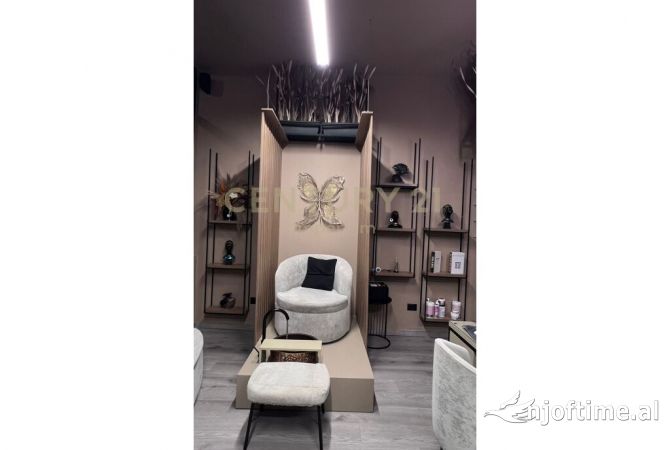 Ambient biznesi ne shitje 1+1 ne Tirane - 7,500 Euro