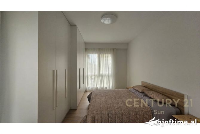 Shtepi me qera Apartament ne Tirane, 2+1, Mobilimi E mobiluar, Pagesa 650  Euro.