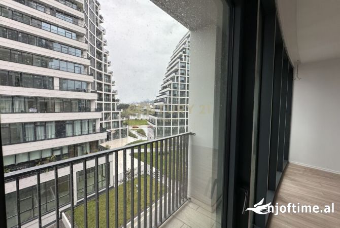 Ambient biznesi me qera 3+1 ne Tirane - 1,550 Euro