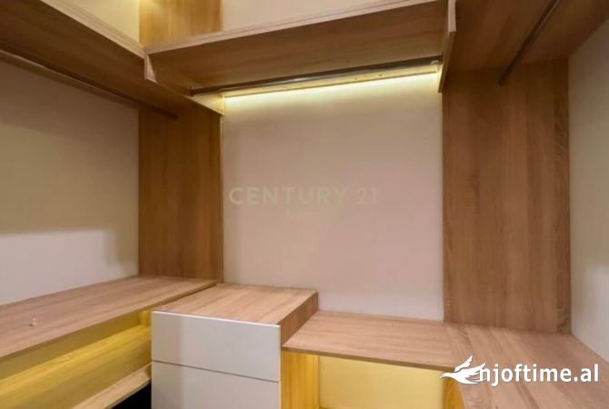 Shtepi me qera Apartament ne Tirane, 1+1, Mobilimi E mobiluar, Pagesa 700  Euro.