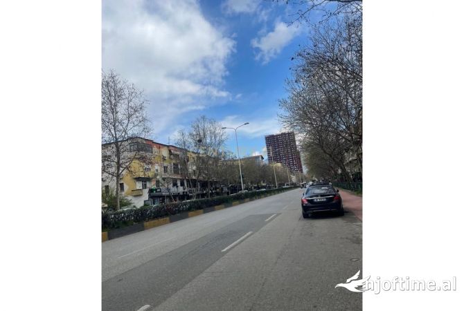 Business Property in Sale 1+1 in Tirana - 190,000 Euro