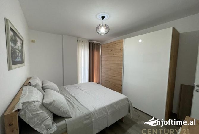 Shtepi me qera Apartament ne Tirane, 1+1, Mobilimi E mobiluar, Pagesa 630  Euro.
