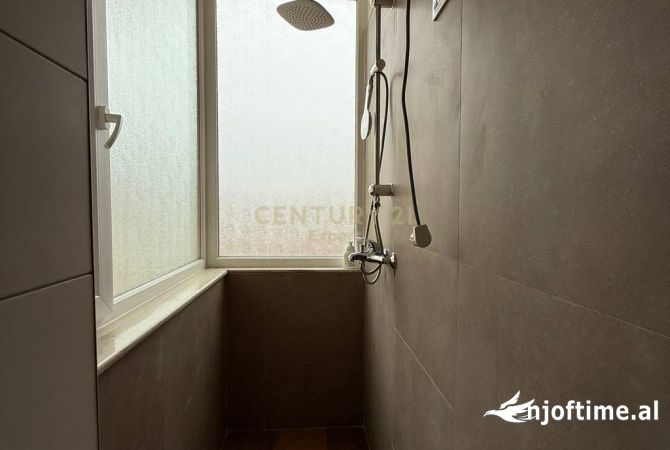 Shtepi me qera Apartament ne Tirane, 1+1, Mobilimi E mobiluar, Pagesa 500  Euro.