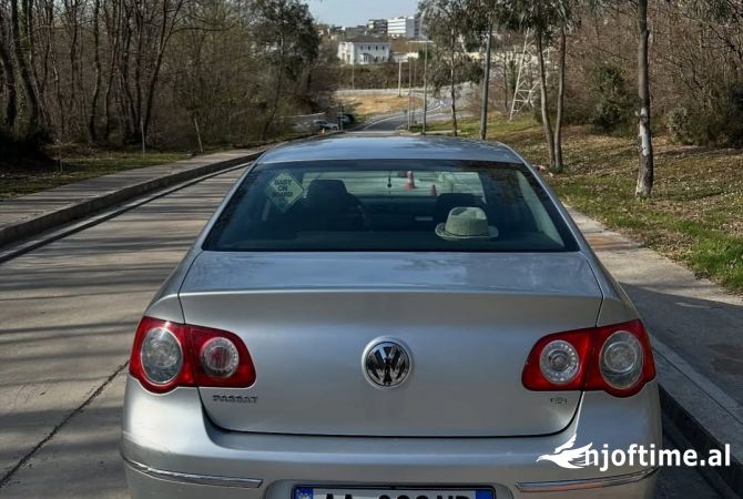 Makina ne shitje ne Tirane, Volkswagen, 2008 Diesel,Kambio Manual Pagesa 3,700  Euro.