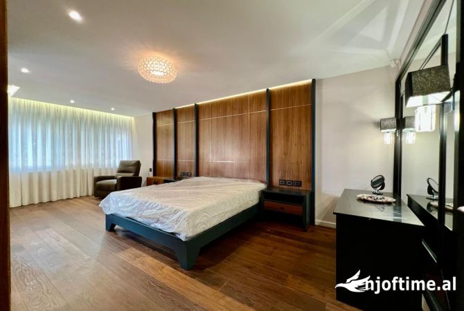 Shtepi me qera Apartament ne Tirane, 2+1, Mobilimi E mobiluar, Pagesa 1,500  Euro.