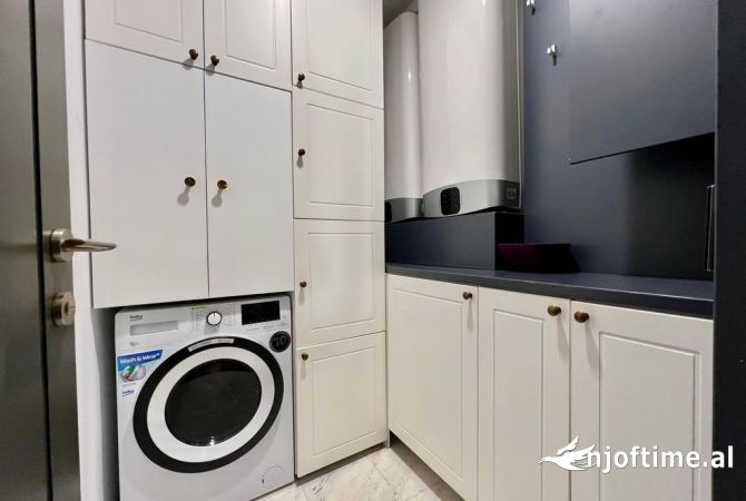 Shtepi me qera Apartament ne Tirane, 2+1, Mobilimi E mobiluar, Pagesa 1,500  Euro.