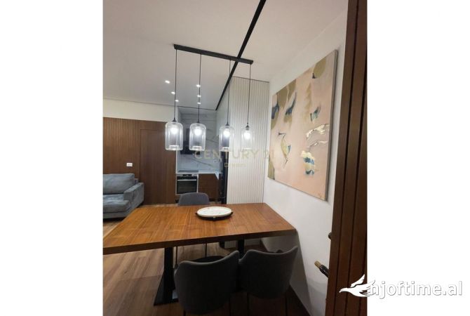 Shtepi ne shitje 2+1 ne Tirane - 185,000 Euro