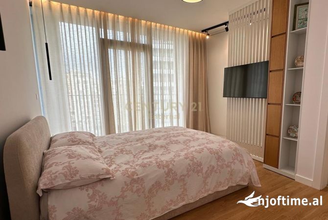 Shtepi me qera Apartament ne Tirane, 2+1, Mobilimi E mobiluar, Pagesa 2,300  Euro.