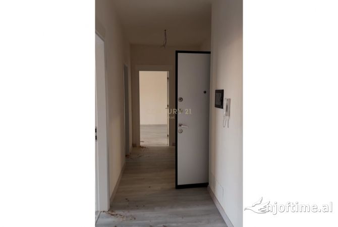 Shtepi ne shitje 2+1 ne Tirane - 170,300 Euro