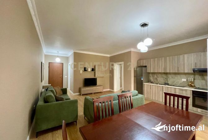 Shtepi me qera 2+1 ne Tirane - 700 Euro