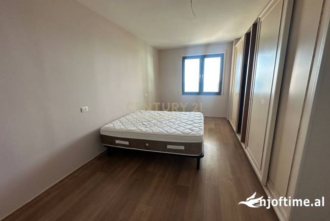 Shtepi ne shitje Apartament ne Durres, 1+1, Mobilimi Pjeserisht e mobiluar, Pagesa 280,000  Euro.
