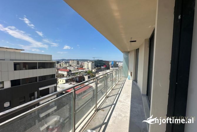 Apartment for sale in Tirana 3+1, Emty