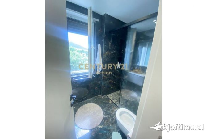 Shtepi ne shitje Apartament ne Tirane, 2+1, Mobilimi E mobiluar, Pagesa 340,000  Euro.