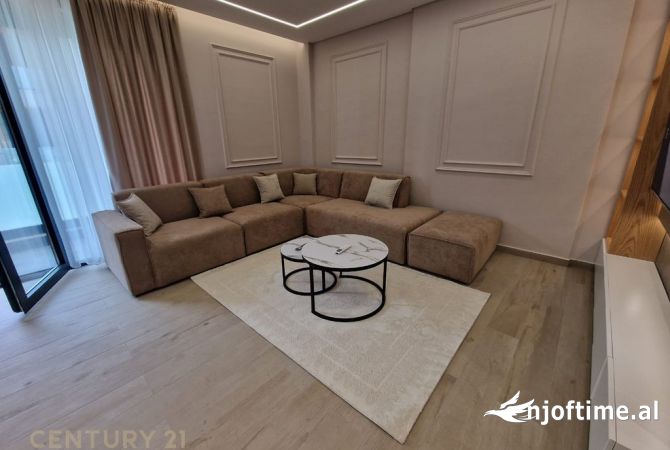 Shtepi me qera 2+1 ne Tirane - 1,500 Euro