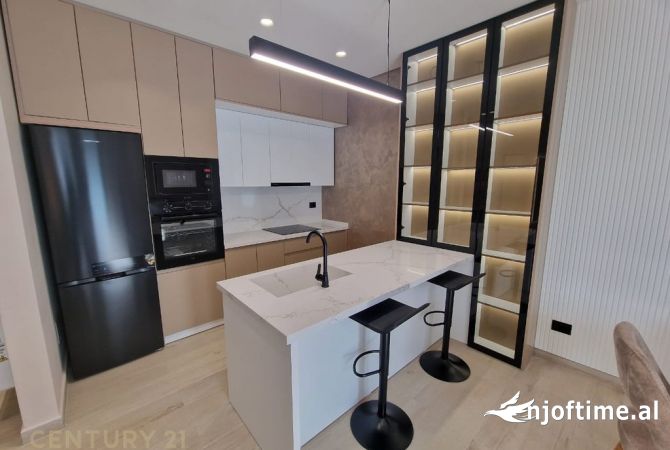 Shtepi me qera Apartament ne Tirane, 2+1, Mobilimi E mobiluar, Pagesa 1,500  Euro.