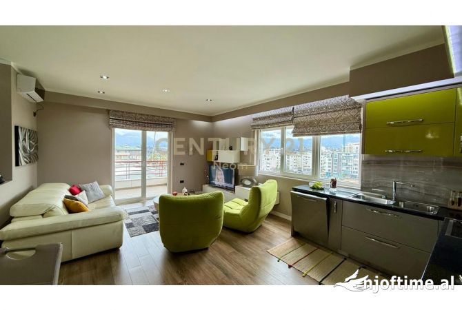 Shtepi me qera 3+1 ne Tirane - 1,300 Euro