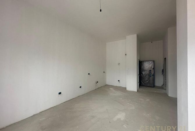 Shtepi ne shitje 3+1 ne Tirane - 420,000 Euro