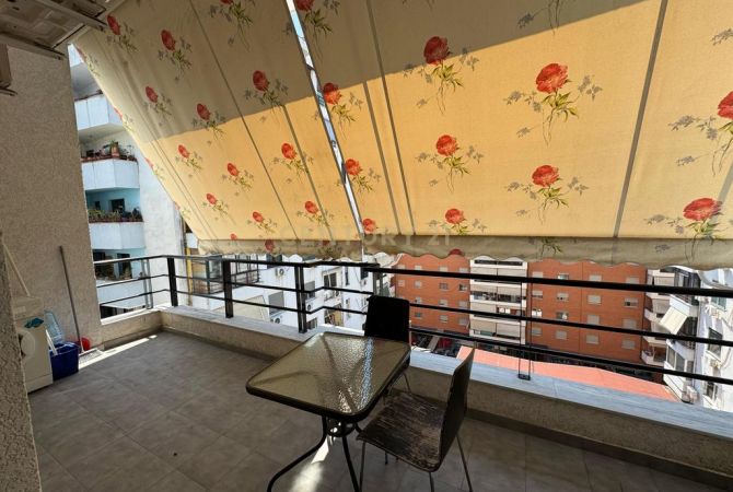 Shtepi ne shitje Apartament ne Tirane, 1+1, Mobilimi E mobiluar, Pagesa 220,000  Dollar.