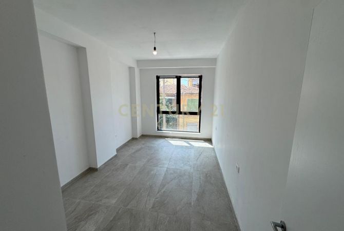 Shtepi ne shitje 2+1 ne Tirane - 225,000 Euro