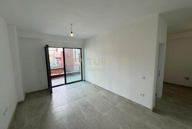 Shtepi ne shitje 2+1 ne Tirane - 225,000 Euro