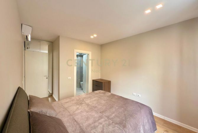 Shtepi ne shitje Apartament ne Tirane, 2+1, Mobilimi E mobiluar, Pagesa 225,000  Euro.