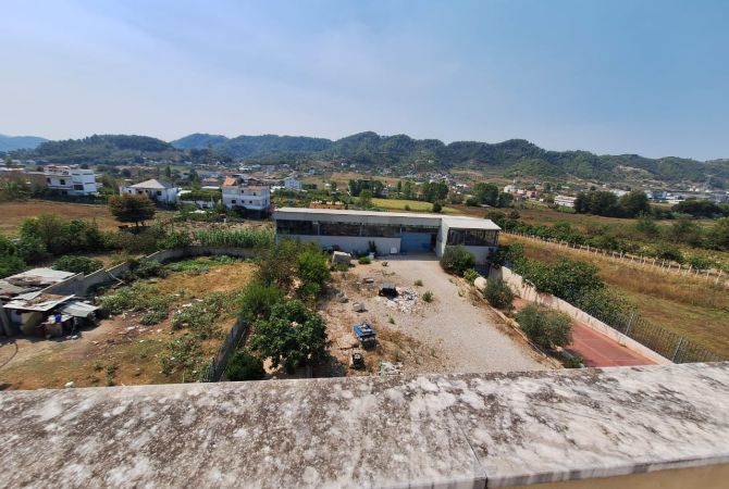 JAPIM ME QIRA GODINE SHERBIMI DHE MAGAZINIMI NE PRUSH, TIRANE!