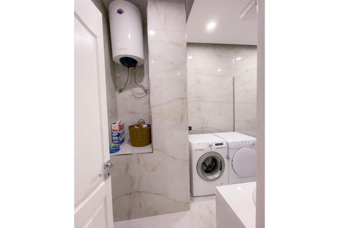 Shtepi me qera Apartament ne Tirane, 2+1, Mobilimi E mobiluar, Pagesa 1,200  Euro.