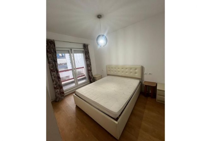 Shtepi ne shitje Apartament ne Tirane, 2+1, Mobilimi E mobiluar, Pagesa 165,000  Euro.