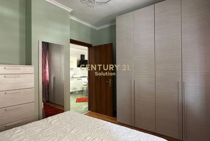 Shtepi me qera Apartament ne Tirane, 2+1, Mobilimi E mobiluar, Pagesa 450  Euro.