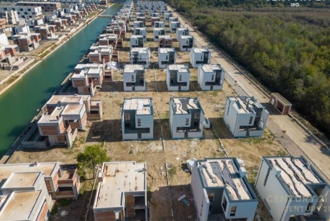Shtepi ne shitje 3+1 ne Durres - 495,000 Euro