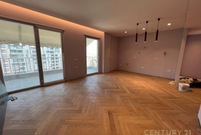 Apartment for sale in Tirana 2+1, Emty
