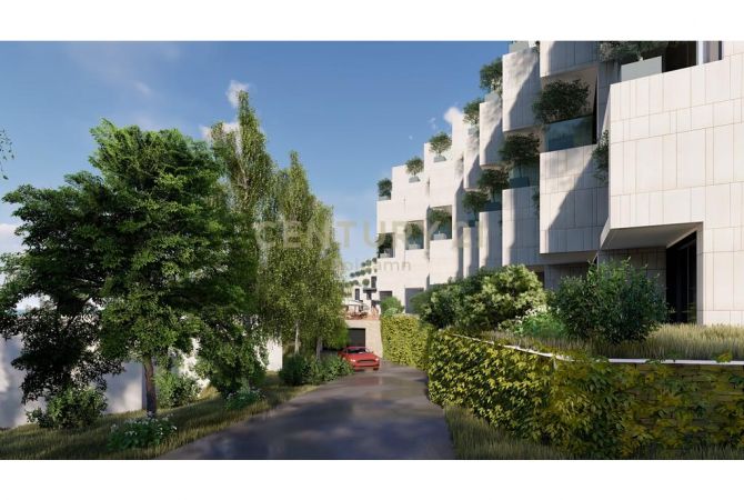 Shtepi ne shitje Penthose(kati i fundit panoramik) ne Sarande, 3+1, Mobilimi Bosh, pa mobiluar, Pagesa 500,000  Euro.